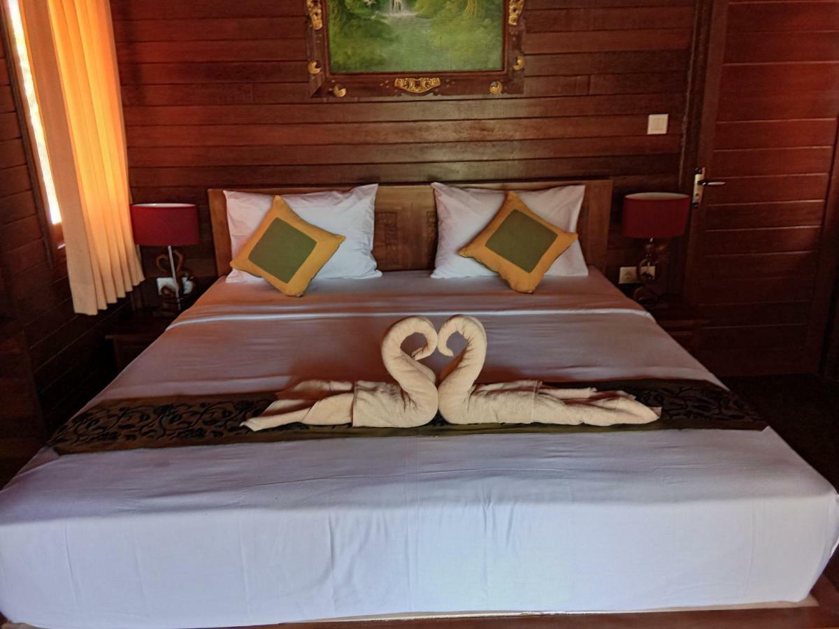 Svaha Nusa Guest House Lembongan Exterior foto