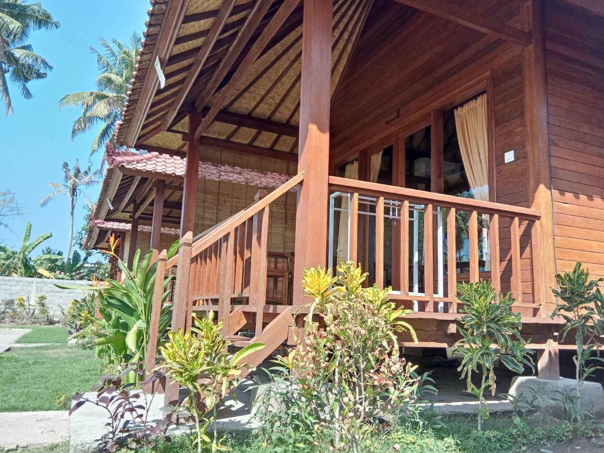 Svaha Nusa Guest House Lembongan Exterior foto